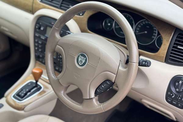 2002 Jaguar X-Type SE X400