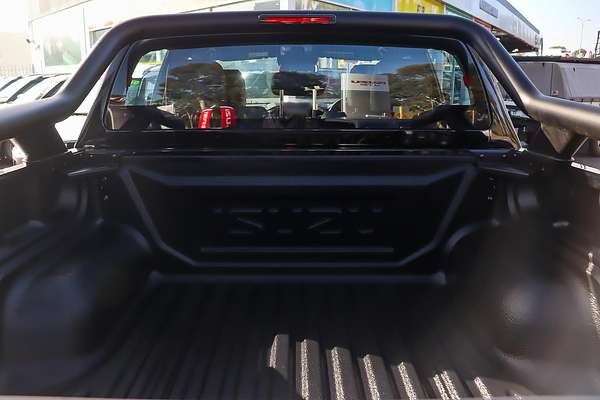 2025 Isuzu D-MAX BLADE 4X4