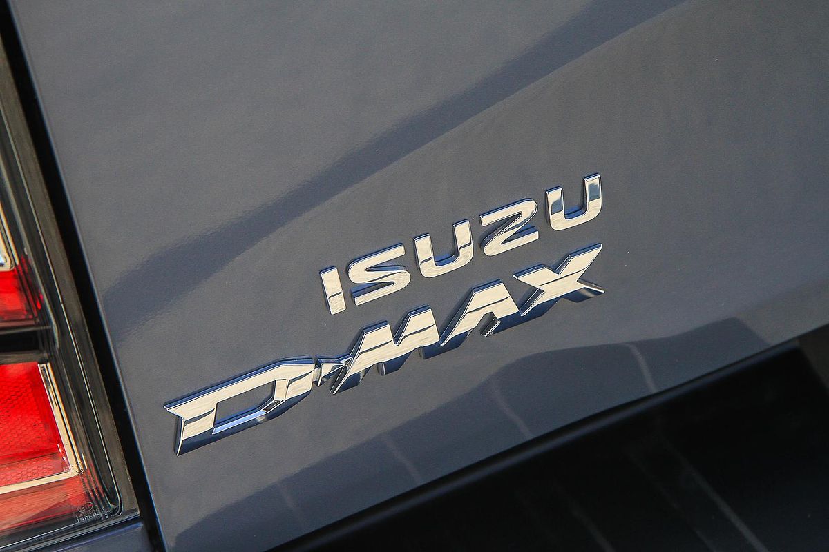 2025 Isuzu D-MAX X-TERRAIN 4X4
