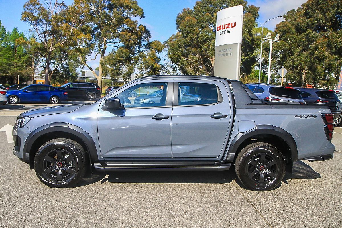 2025 Isuzu D-MAX X-TERRAIN 4X4