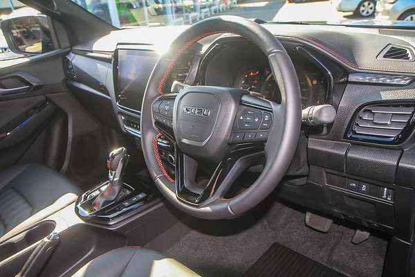 2025 Isuzu D-MAX X-TERRAIN 4X4