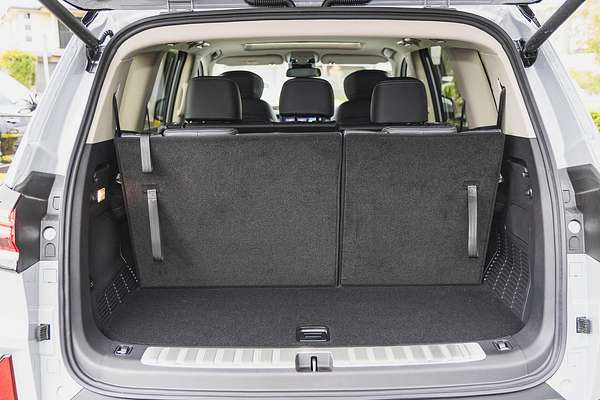 2025 LDV D90 Executive SV9A