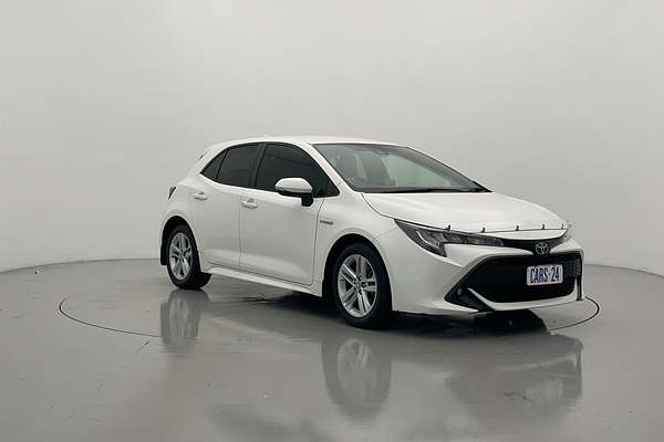 2018 Toyota Corolla SX Hybrid ZWE211R