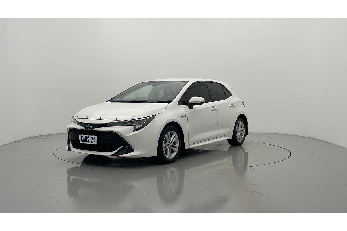 2018 Toyota Corolla SX Hybrid ZWE211R