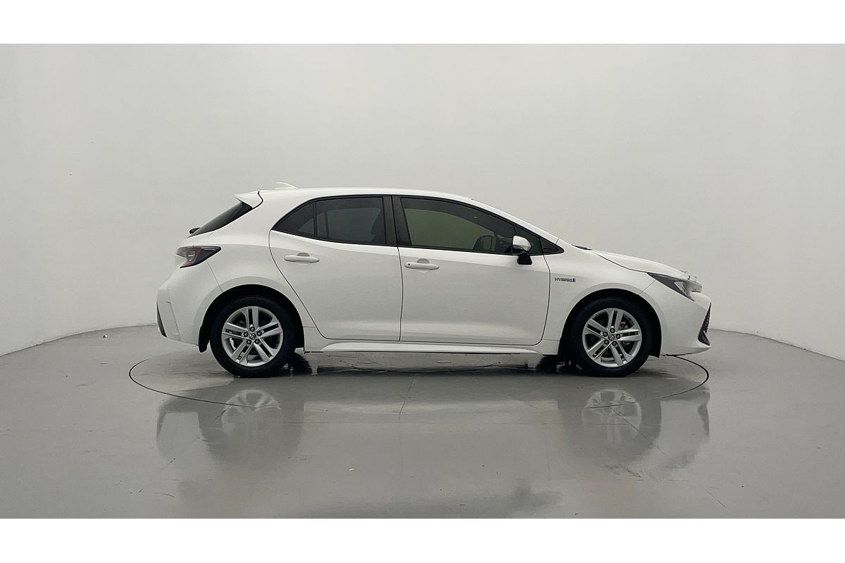 2018 Toyota Corolla SX Hybrid ZWE211R