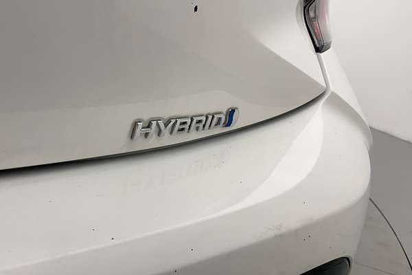 2018 Toyota Corolla SX Hybrid ZWE211R