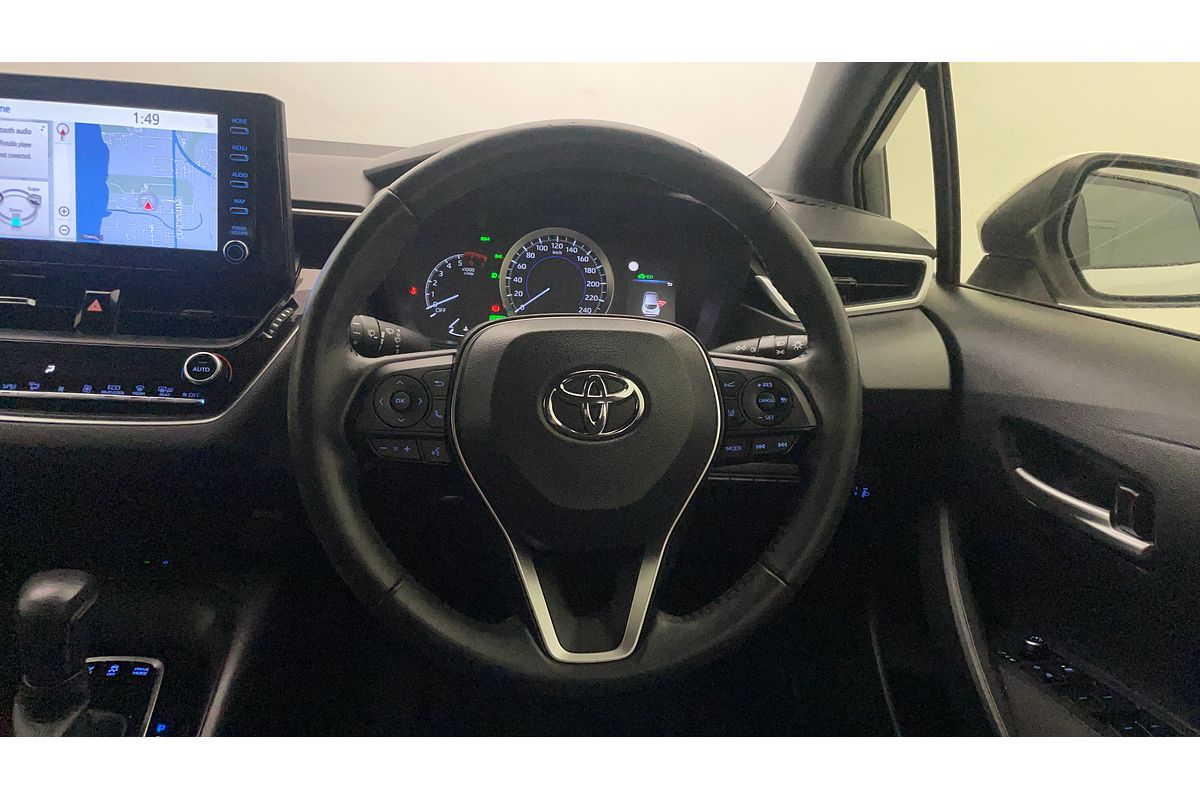 2018 Toyota Corolla SX Hybrid ZWE211R