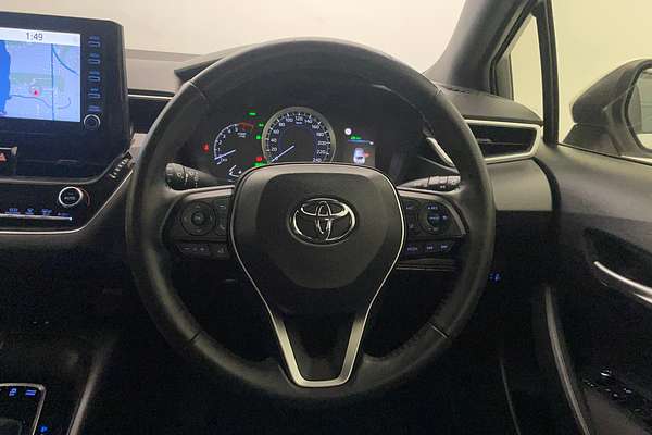 2018 Toyota Corolla SX Hybrid ZWE211R