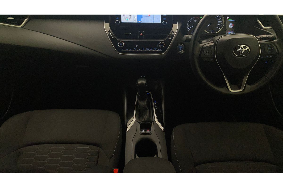 2018 Toyota Corolla SX Hybrid ZWE211R