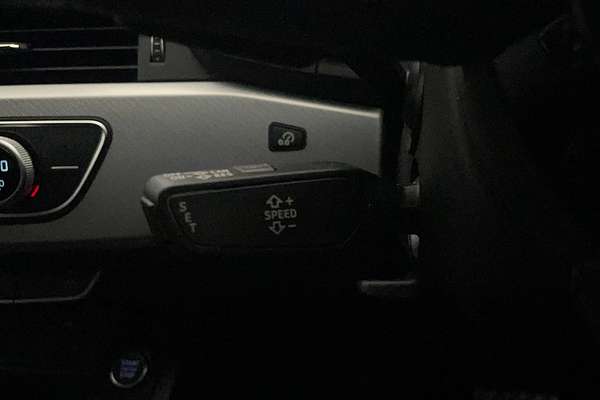 2018 Audi A4 S line B9