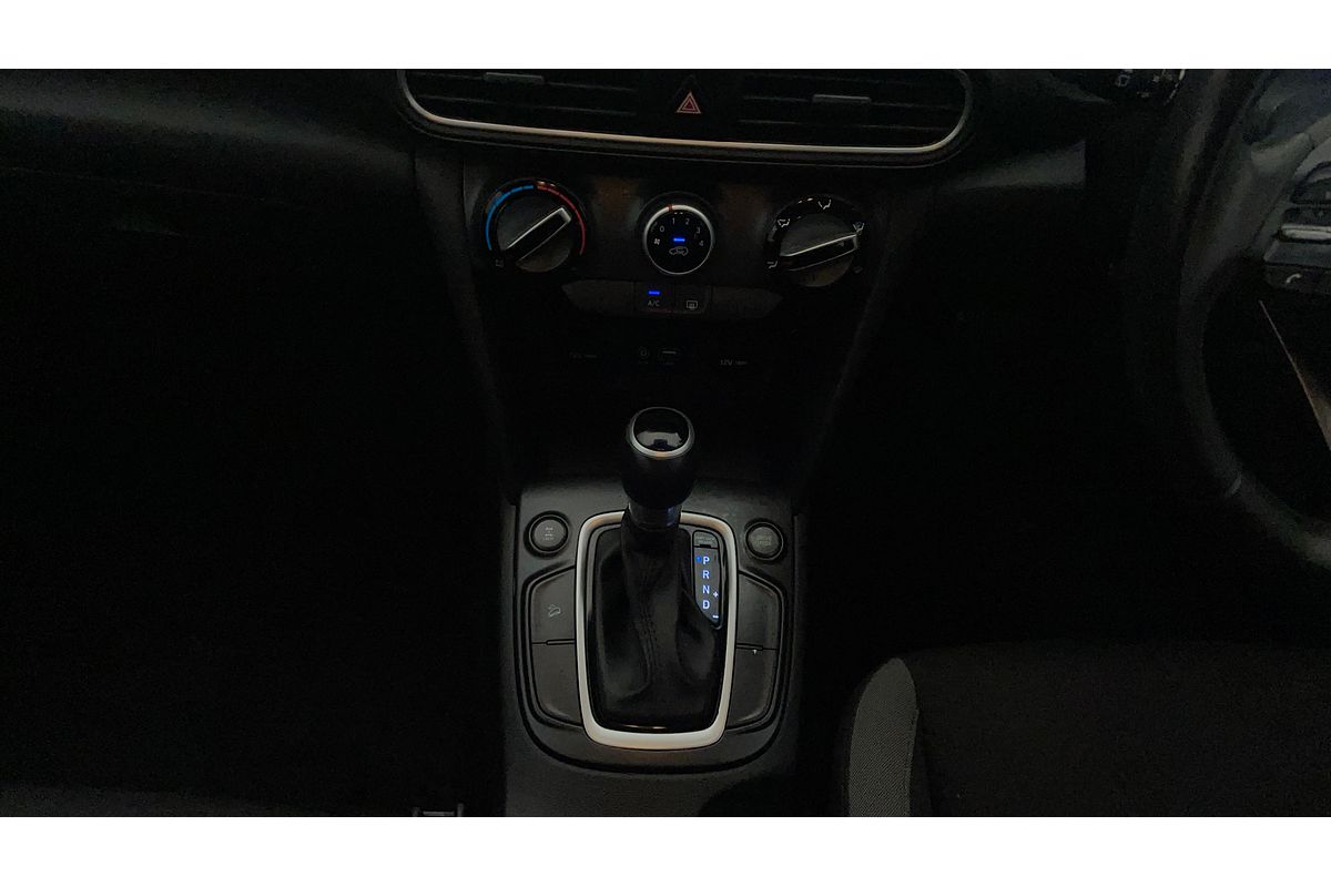 2017 Hyundai Kona Active OS
