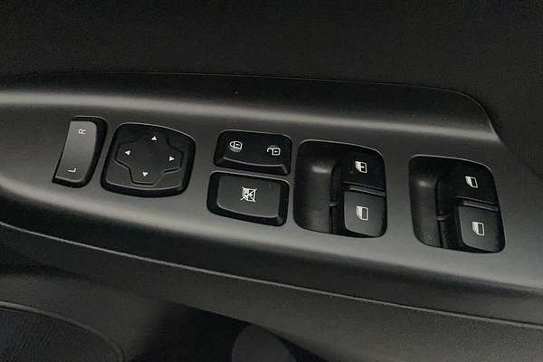 2017 Hyundai Kona Active OS