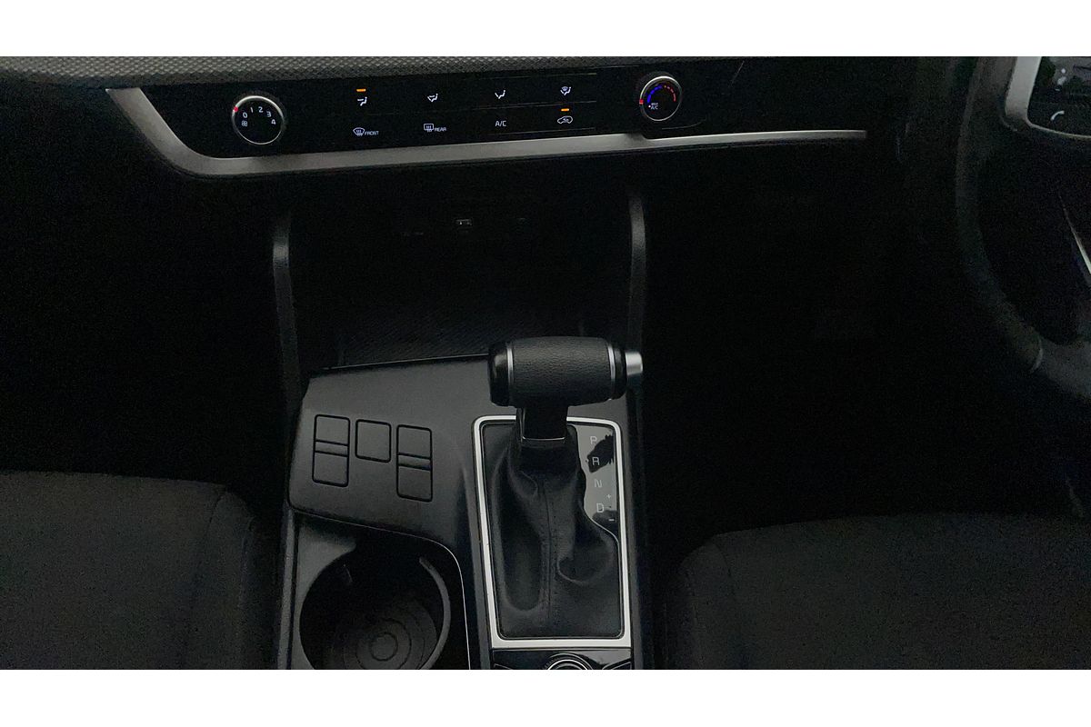 2022 Kia Sportage S NQ5