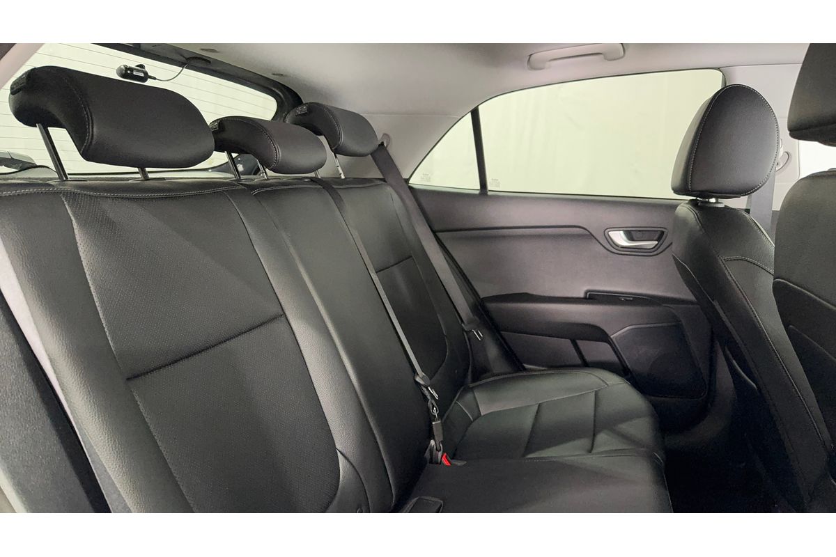 2022 Kia Rio SX YB