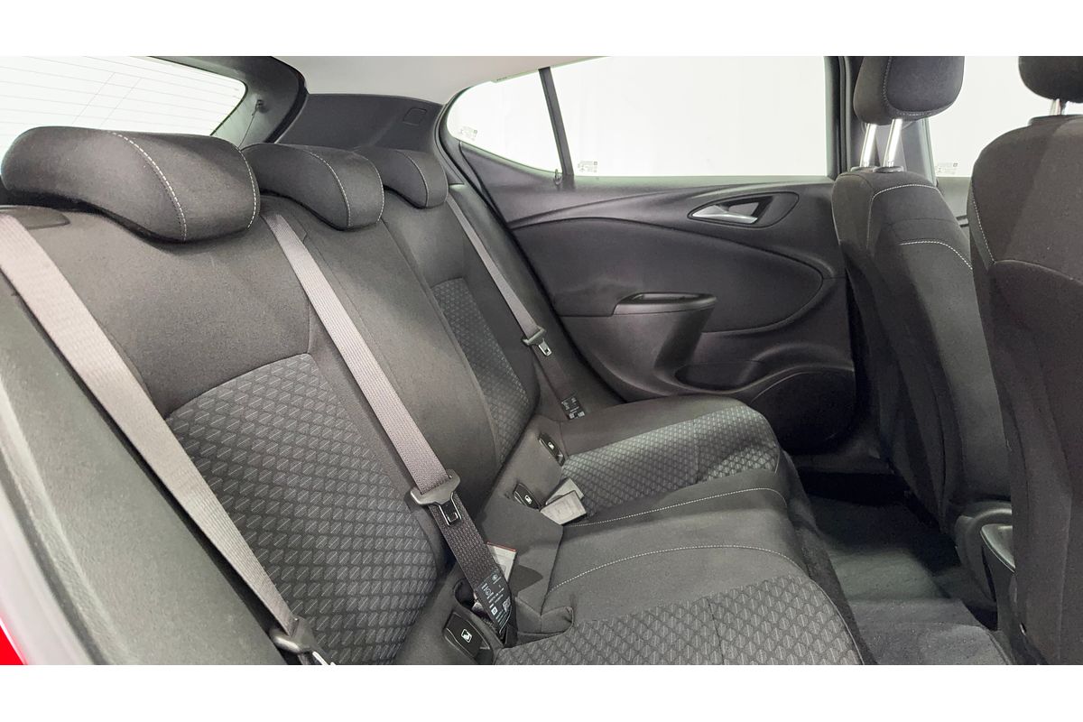 2019 Holden Astra R BK