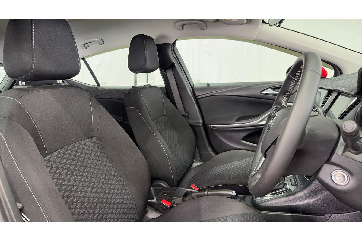 2019 Holden Astra R BK