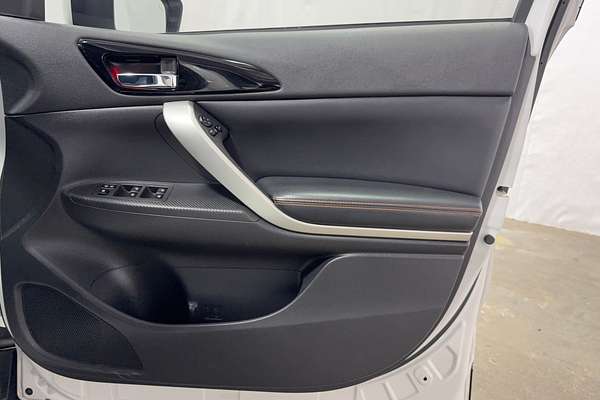 2019 Mitsubishi Eclipse Cross Exceed YA