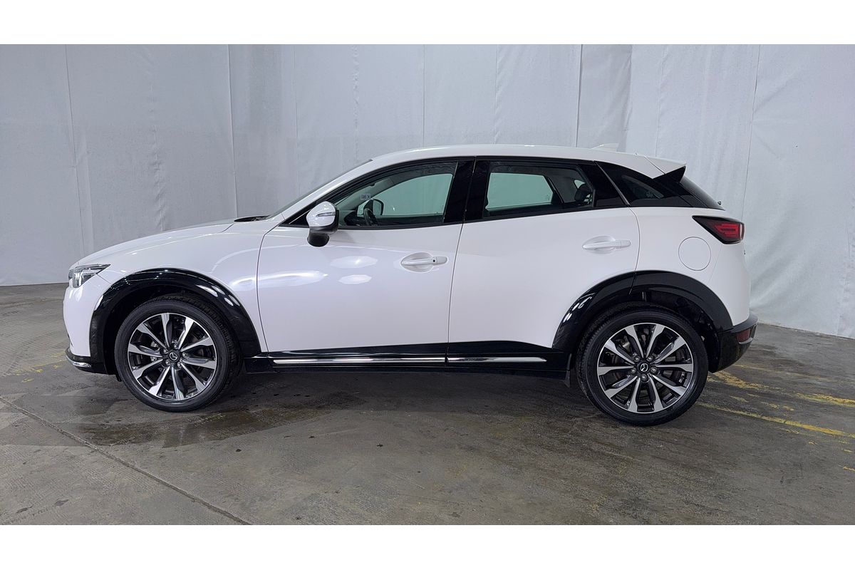 2022 Mazda CX-3 sTouring DK