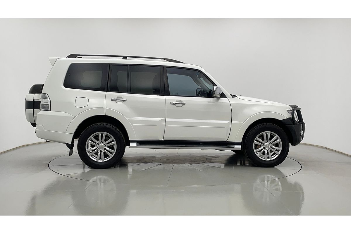 2017 Mitsubishi Pajero GLX NX