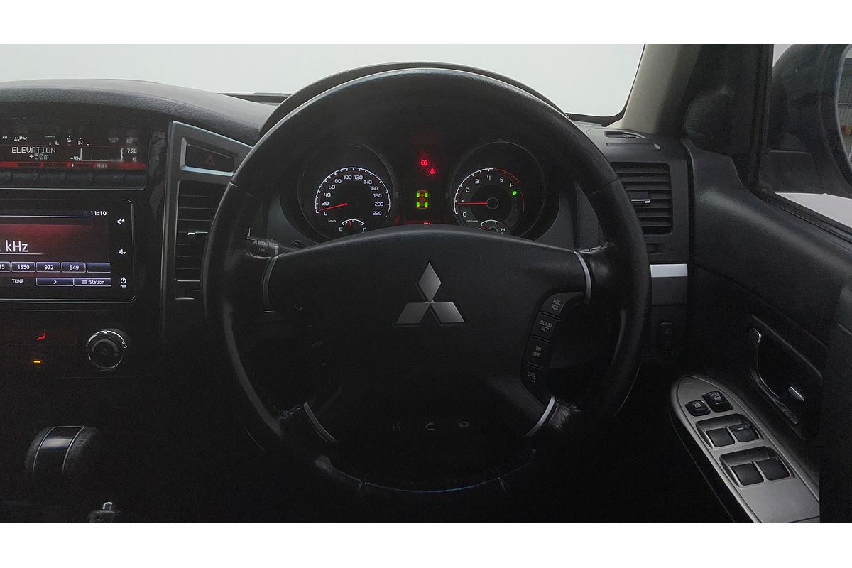 2017 Mitsubishi Pajero GLX NX