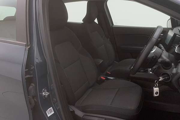 2022 Renault Captur Life XJB