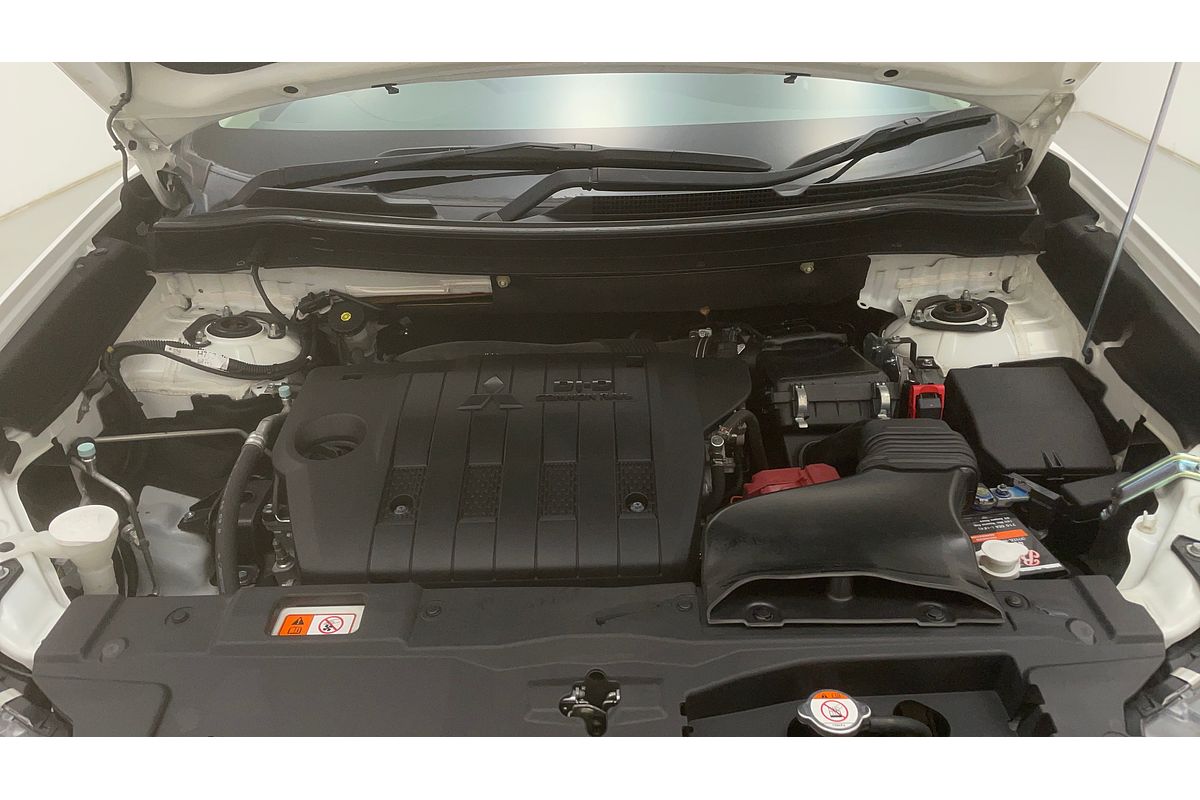 2015 Mitsubishi Outlander XLS ZK