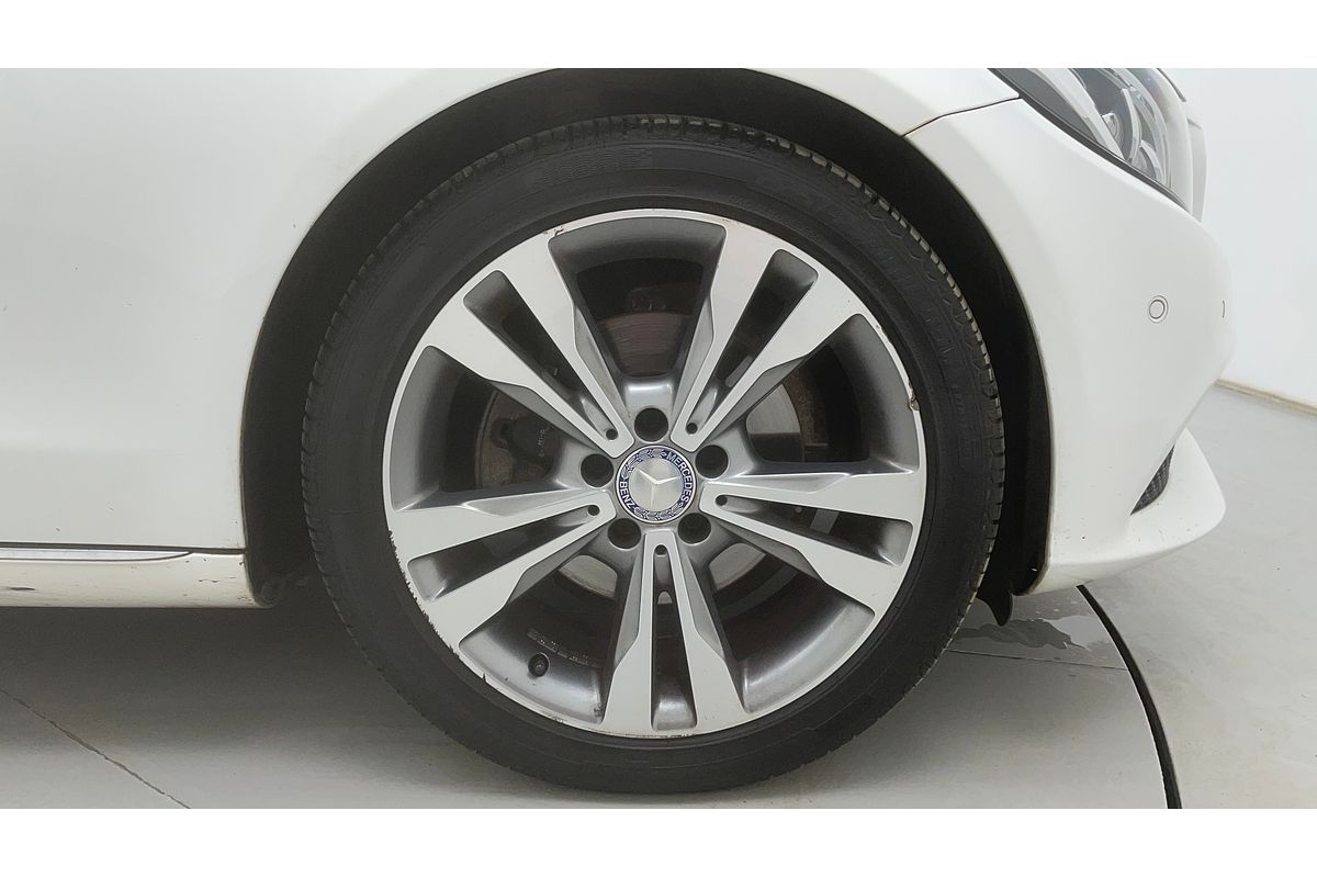 2016 Mercedes-Benz C-Class C200 W205