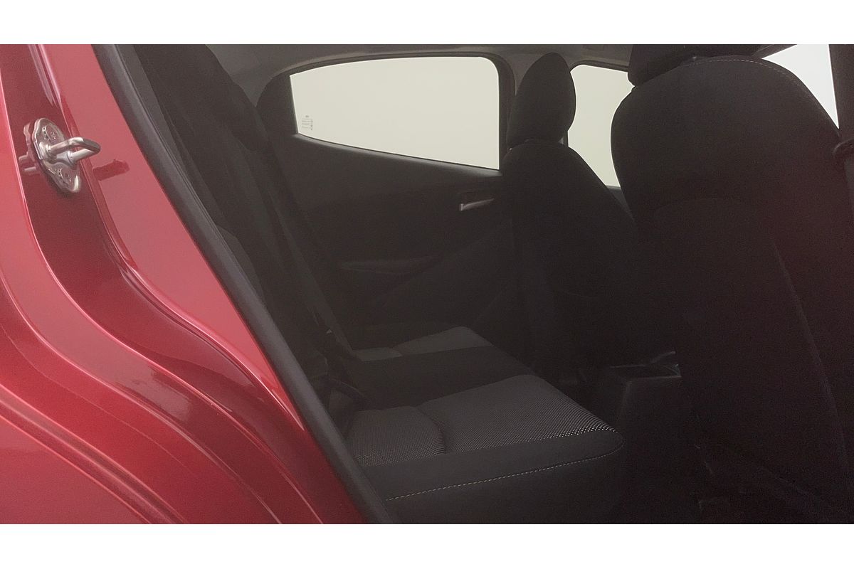 2017 Mazda 2 Maxx DL Series