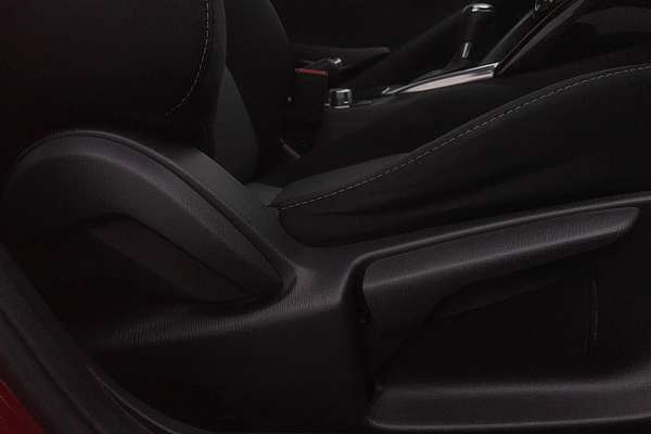 2017 Mazda 2 Maxx DL Series