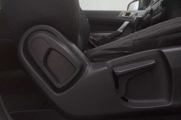 2017 Ford Everest Trend UA 3.2L