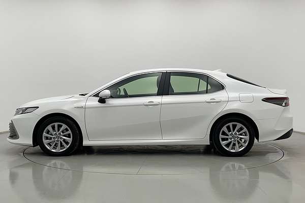 2024 Toyota Camry Ascent AXVH70R
