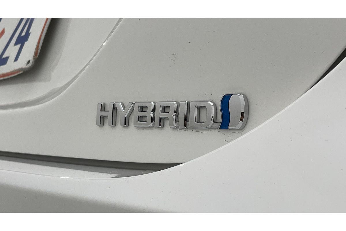 2024 Toyota Camry Ascent AXVH70R