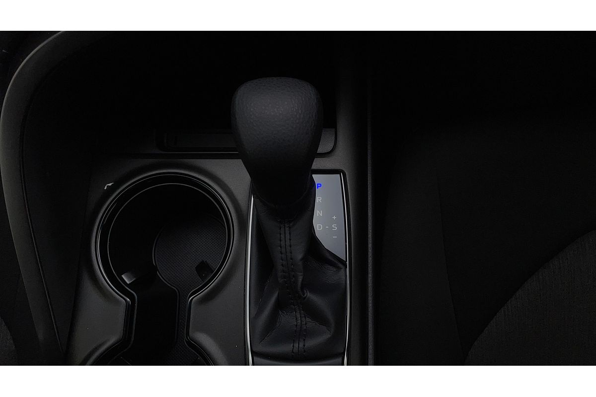 2024 Toyota Camry Ascent AXVH70R