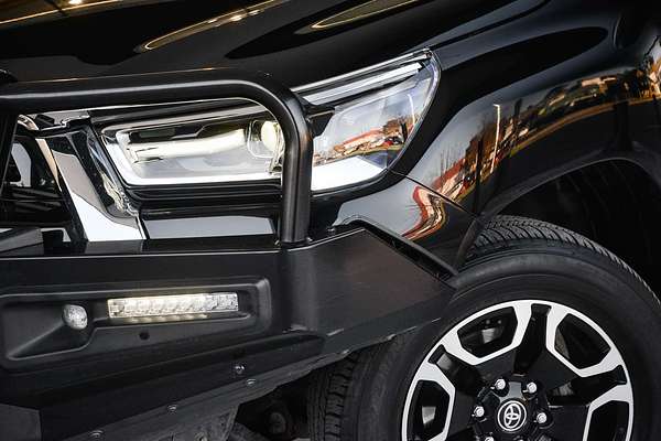 2021 Toyota Hilux SR (4x4) GUN126R FACELIFT 4X4