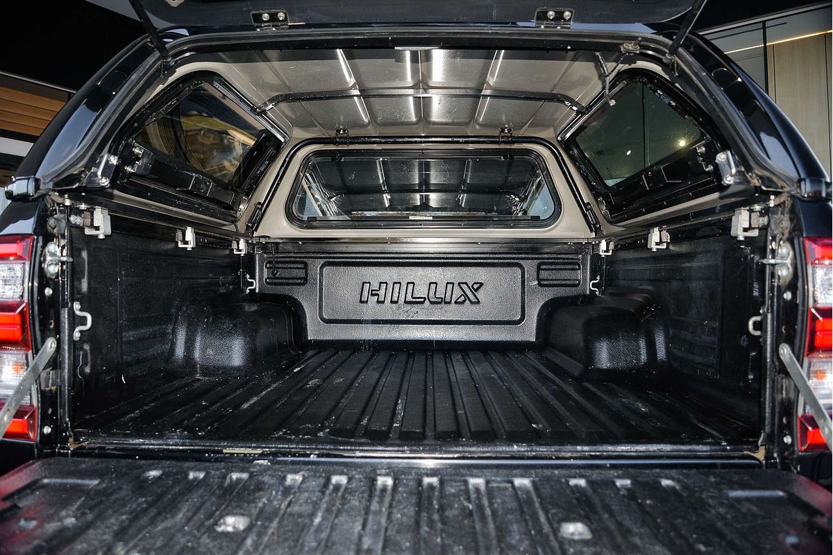 2021 Toyota Hilux SR (4x4) GUN126R FACELIFT 4X4