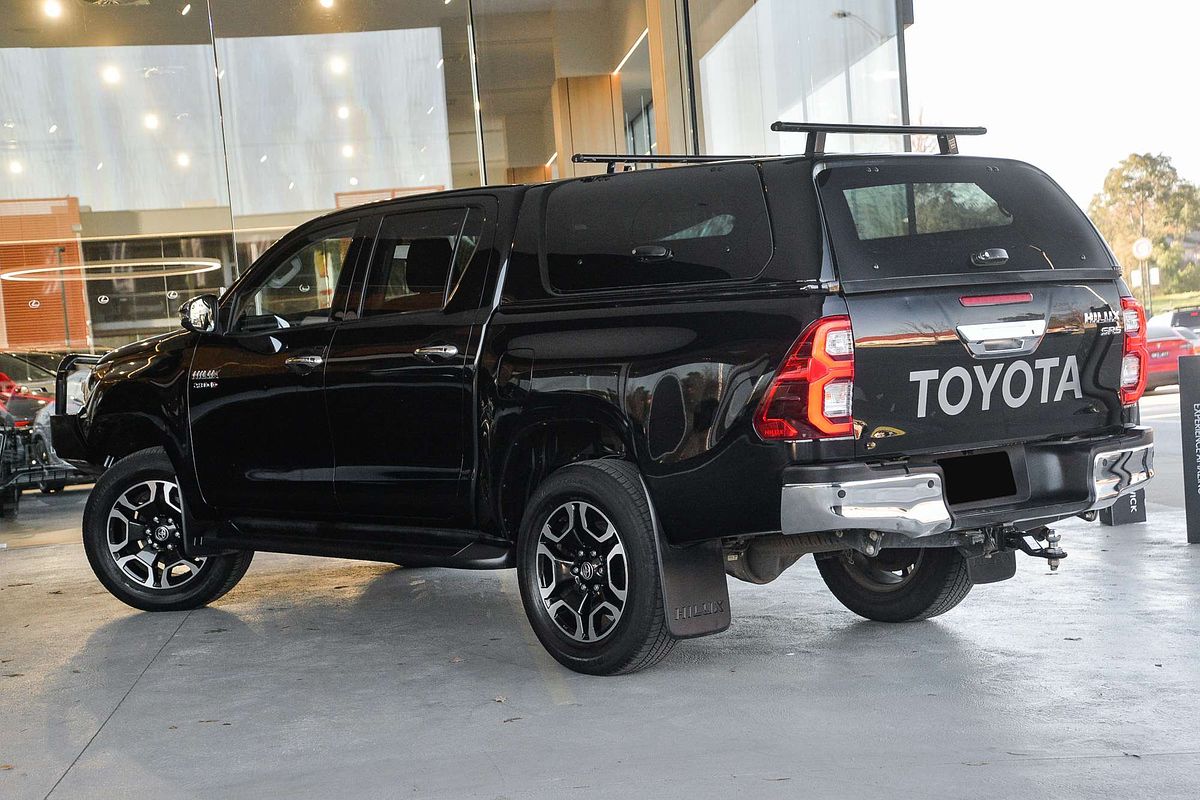2021 Toyota Hilux SR (4x4) GUN126R FACELIFT 4X4