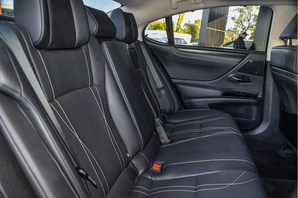 2023 Lexus ES ES300h Sports Luxury AXZH10R