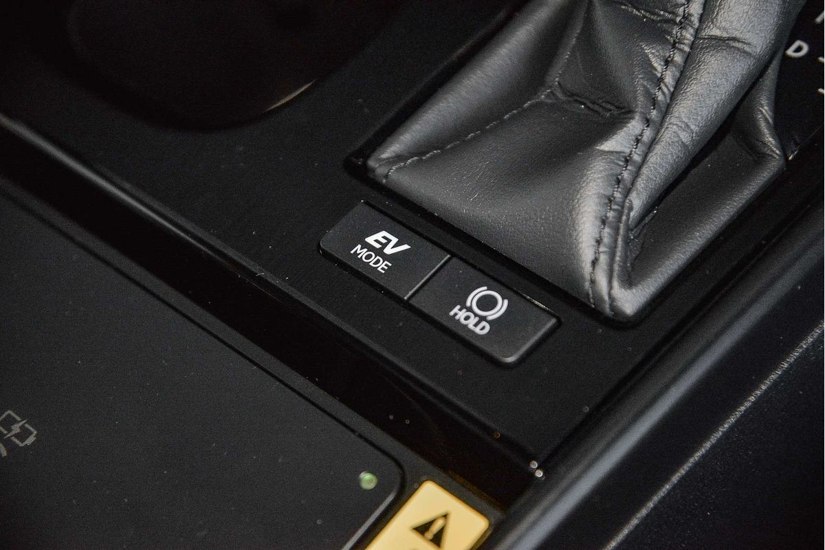 2023 Lexus ES ES300h Sports Luxury AXZH10R