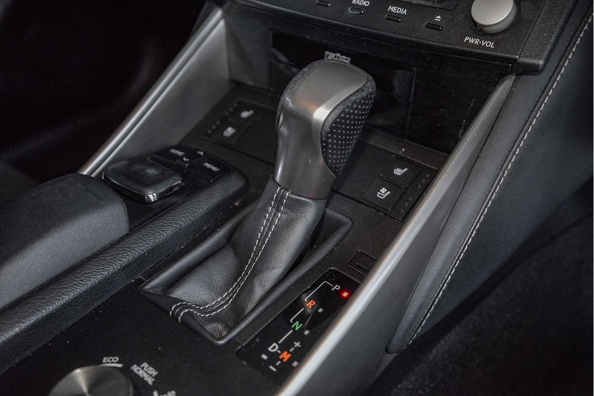 2015 Lexus IS IS350 F Sport GSE31R