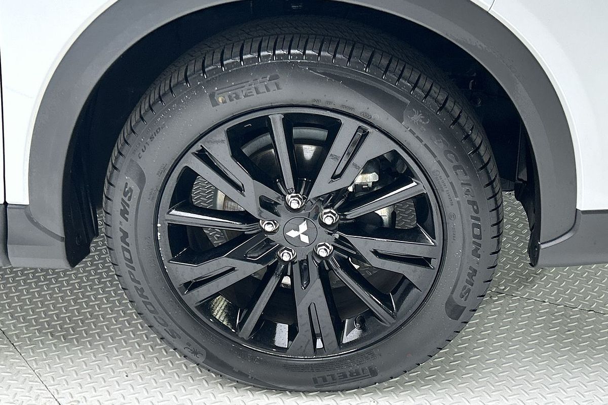 2023 Mitsubishi Eclipse Cross LS YB