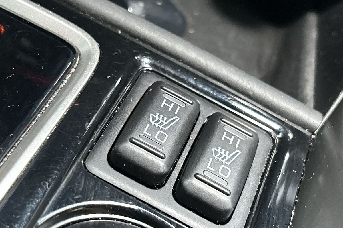 2023 Mitsubishi Eclipse Cross LS YB