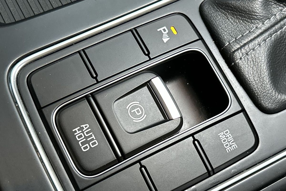 2018 Kia Sorento Si UM