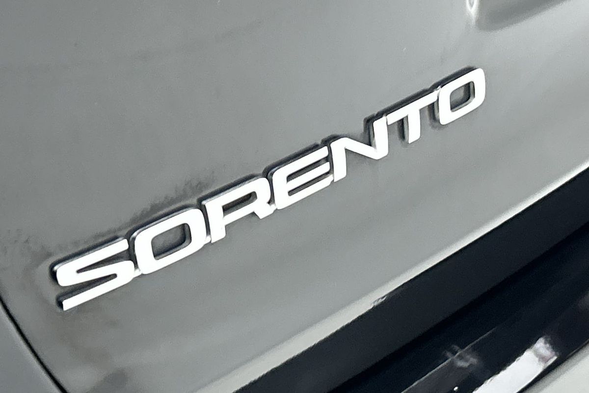 2018 Kia Sorento Si UM