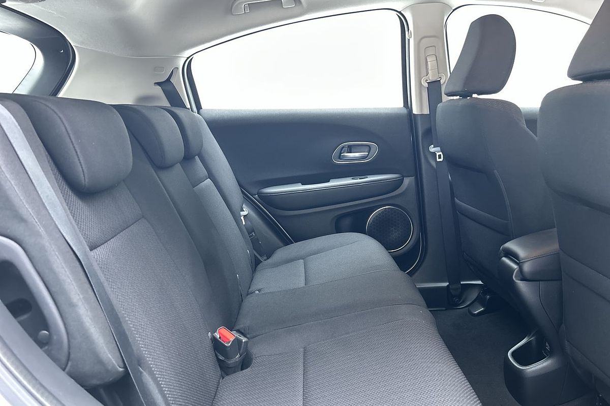 2017 Honda HR-V VTi-S