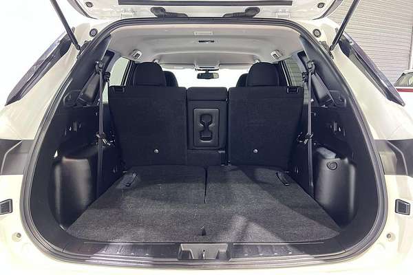 2024 Mitsubishi Outlander LS ZM