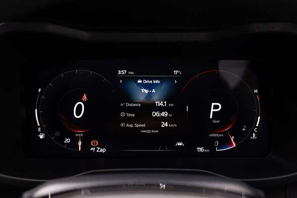 2025 Mahindra XUV3XO AX7L