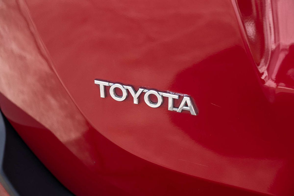 2015 Toyota RAV4 Cruiser ASA44R