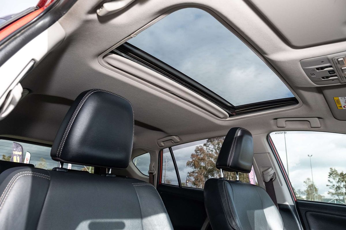 2015 Toyota RAV4 Cruiser ASA44R