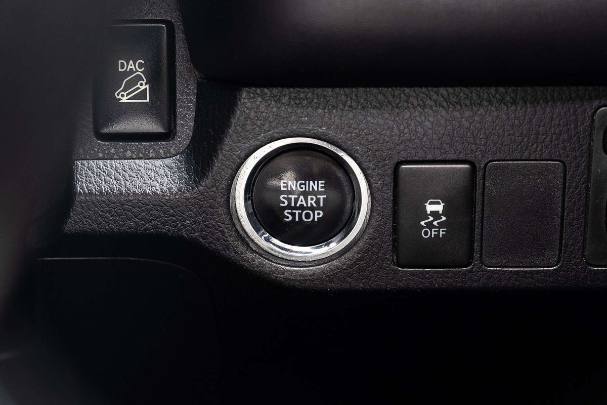 2015 Toyota RAV4 Cruiser ASA44R