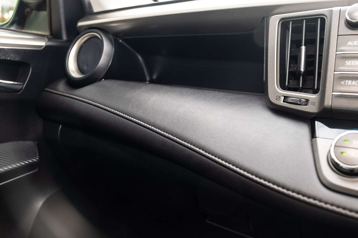 2015 Toyota RAV4 Cruiser ASA44R